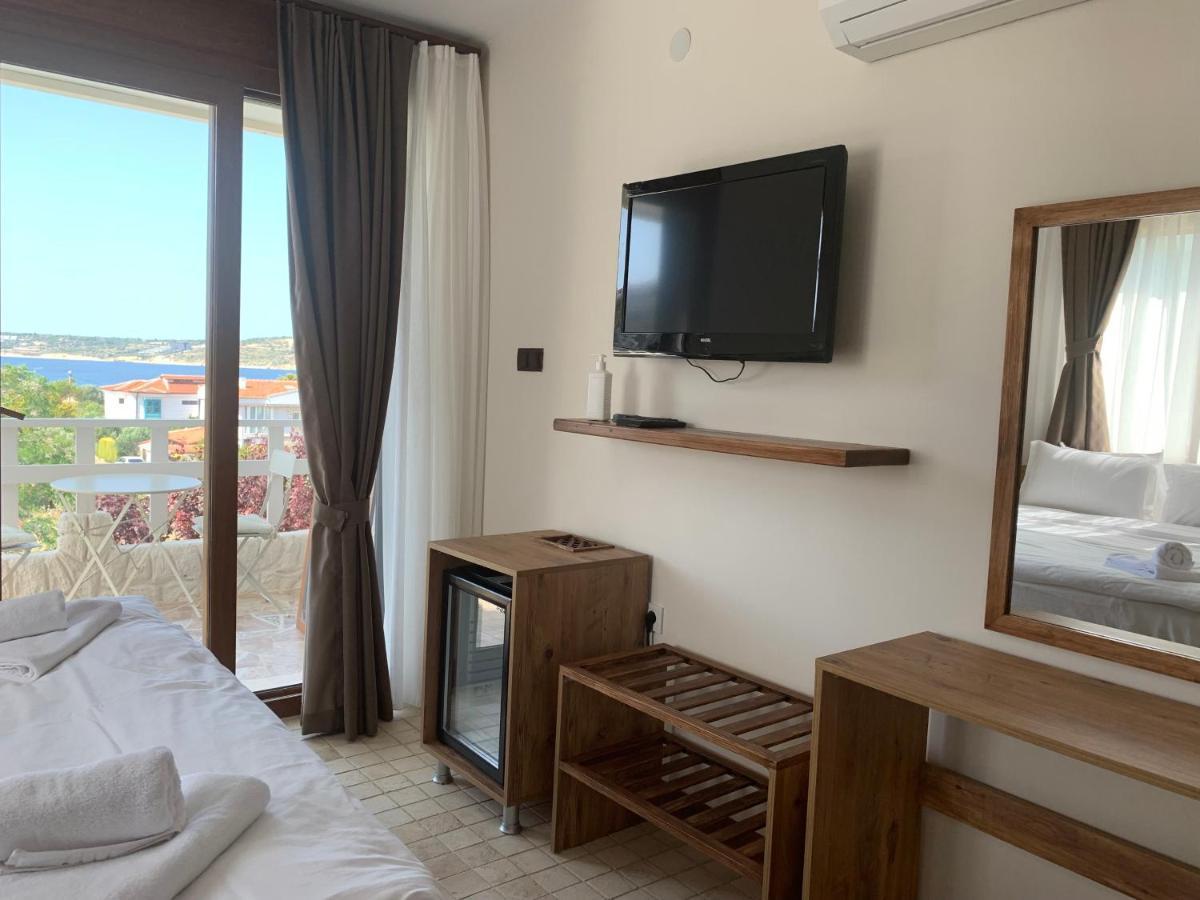 Cesmekes Otel Buitenkant foto